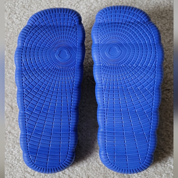 NIB Moncler Lilo Slides Size EU 39 - Picture 6 of 8